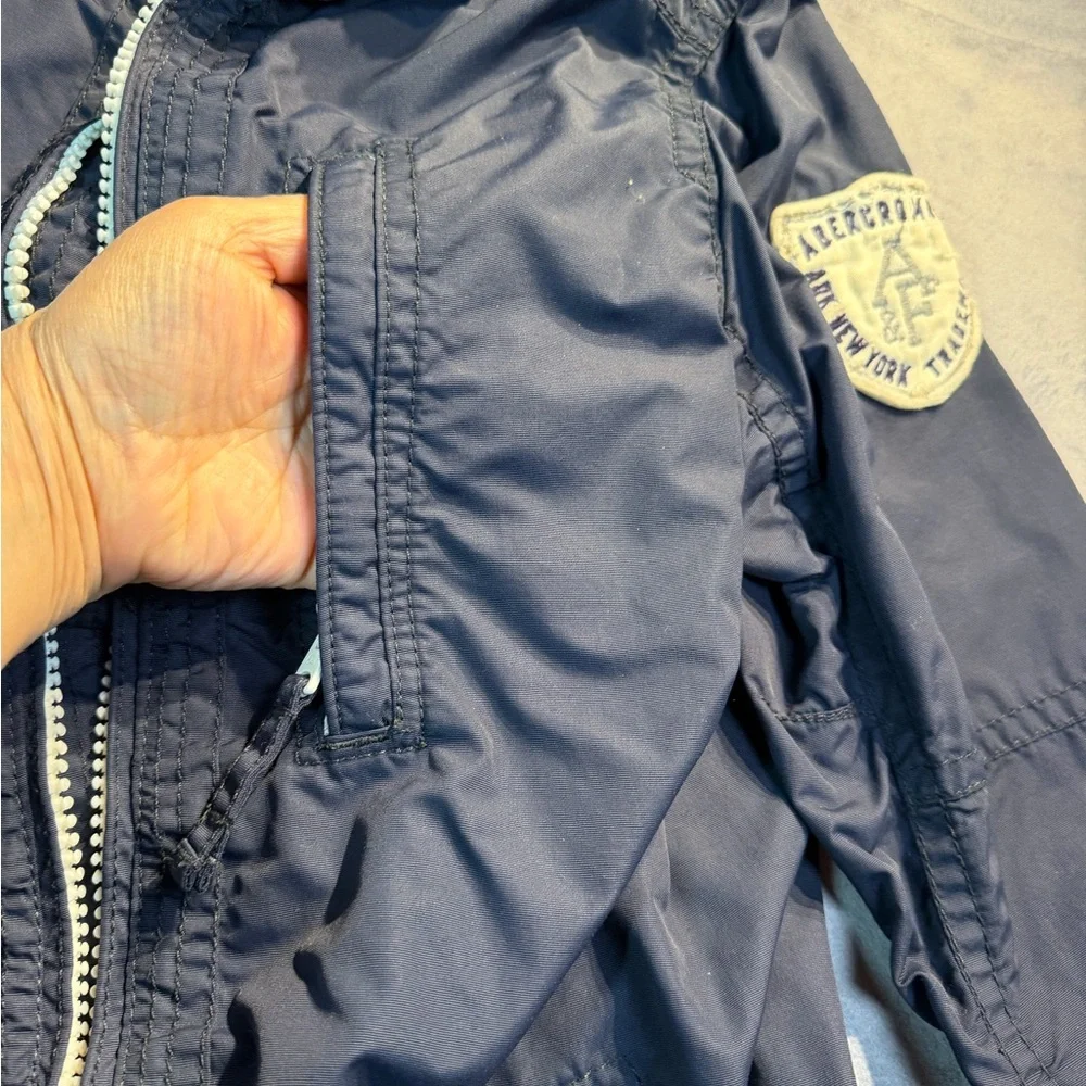 Abercrombie & Fitch Navy Lightweight Zip-Up Jacket with Contrast Trim